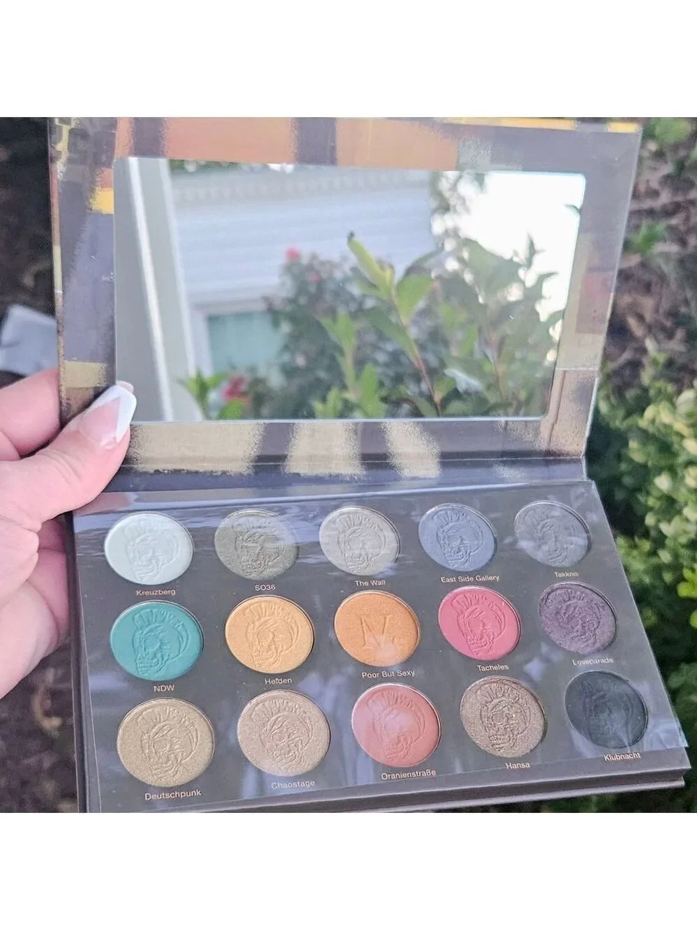 NOMAD COSMETICS x BERLIN UNDERGROUND LIMITED EDITION EYESHADOW PALETTE